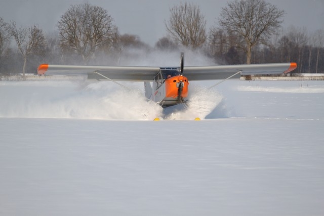  Aterrizaje en la nieve 